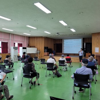 2021년 노인사회활동지원사업 공익활동 혹서기예방교육 실시 이미지