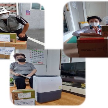 노인맞춤돌봄서비스 &#034;신한은행과 함께하는  2021 시원한 여름나기 지원사업&#034; 후원품 전달 이미지