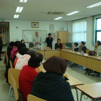 2009년도 노인자원봉사대 간담회 개최 이미지