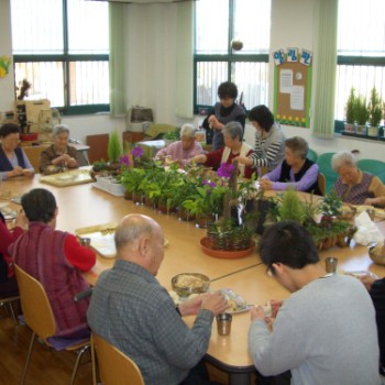 주간보호 특별프로그램 - 만두 만들기 이미지