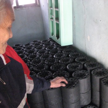 저소득 독거노인, 조손가정 난방물품 지원 이미지