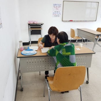 2/4분기 무료건강강좌 및 치매선별검사 실시 이미지